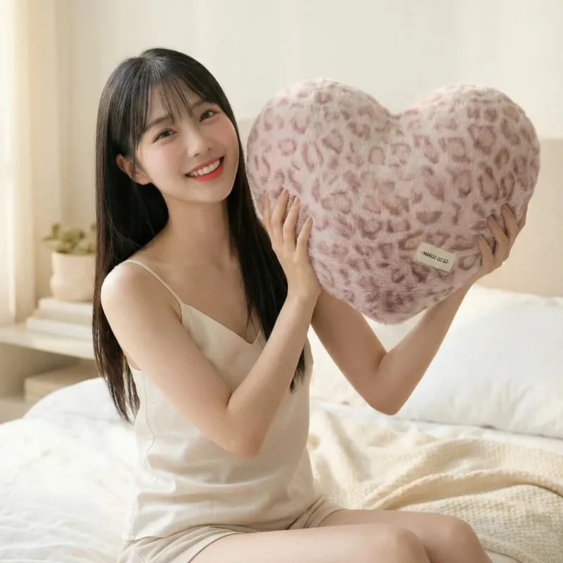 Oreiller imprimé léopard 40x35cm, peluche douce et chaude, coussin de canapé, cadeaux romantiques de la saint-valentin, décoration de maison pour 2026 — image 6
