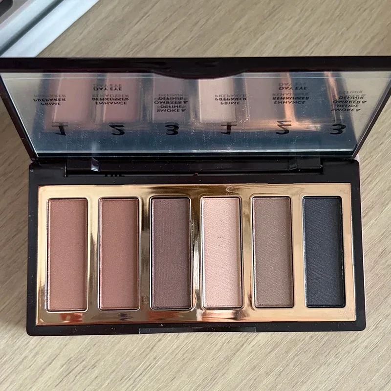 Charlotte Makeup Hadiah Bubuk Perona Pipi & Palet Eyeshadow Seri Kosmetik Mudah Diaplikasikan Pewarna Tahan Lama Concealer Alami Tilbury — image 23