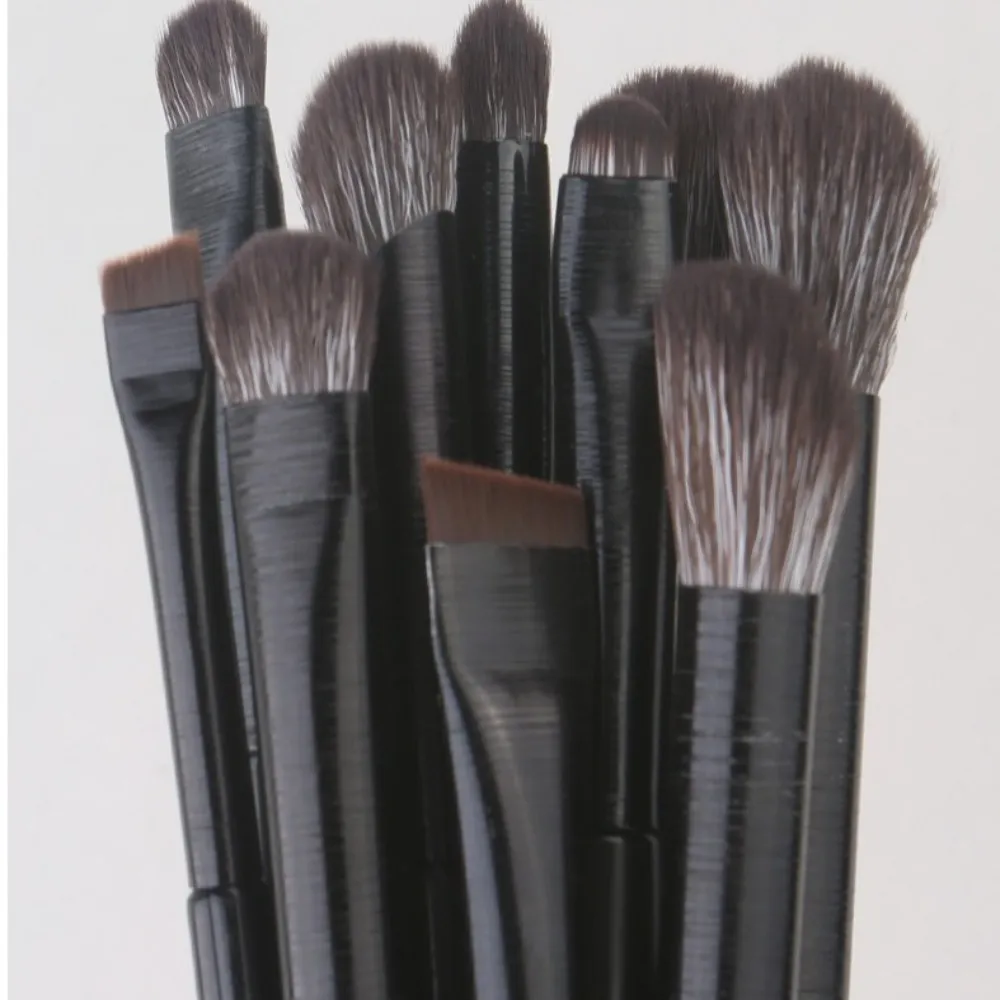 5/6 Buah Kuas Eyeshadow Serba Guna Nyaman Lembut dengan Pegangan Plastik Kuas Rias Noda Alat Rias — image 2