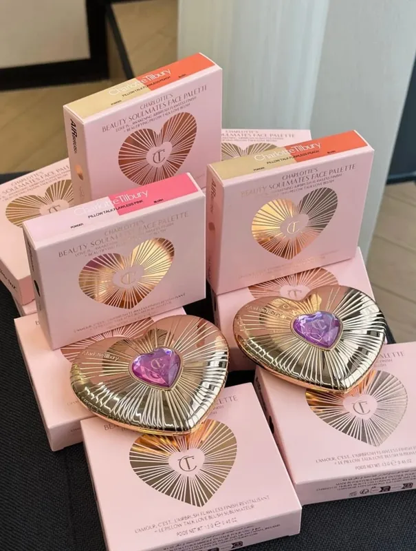 Charlotte Tilbury Air Cushion Foundation Lightweight Dewy Finish Long Lasting Heart Shape Powder Blusher Shimmer 2 in 1 Makeup — image 1