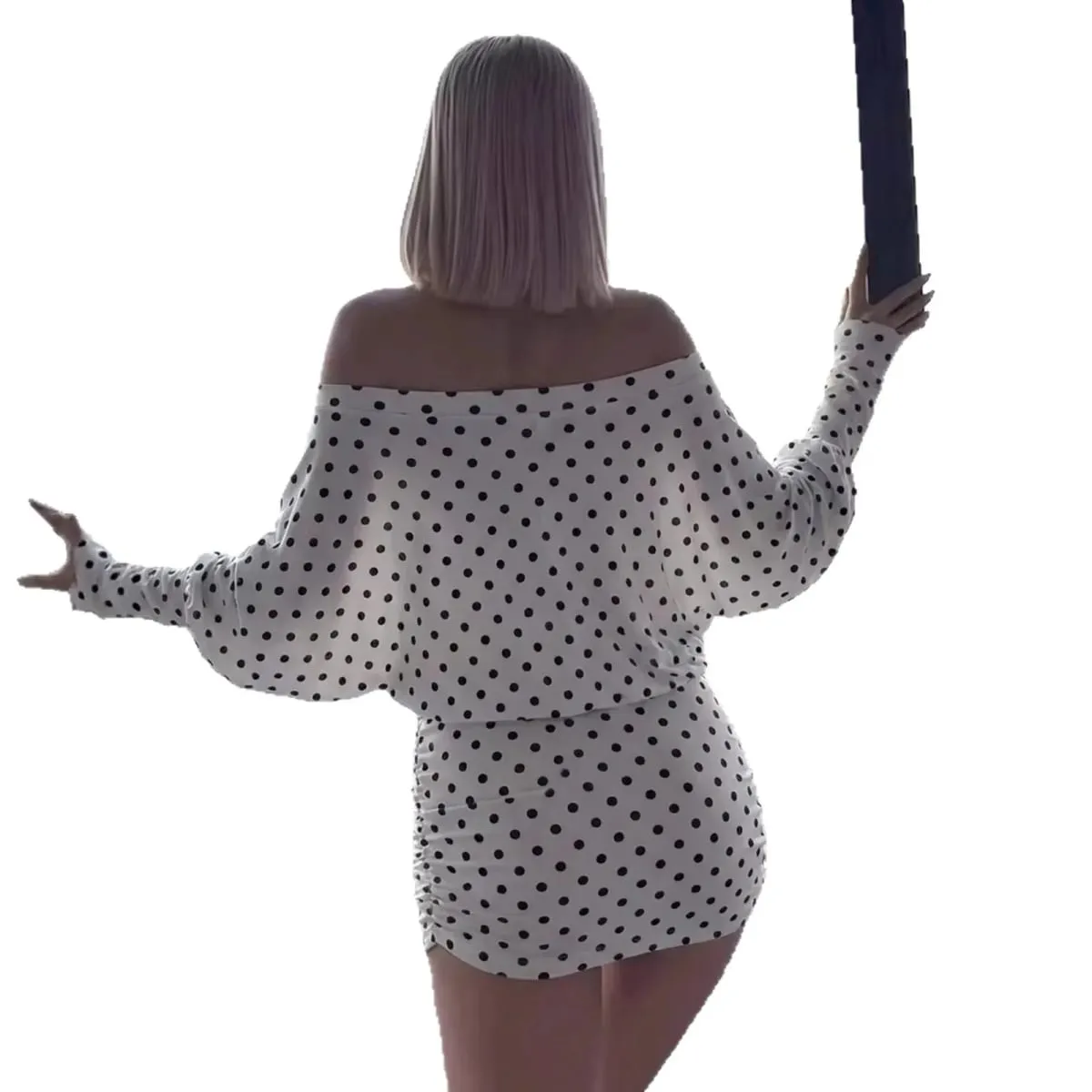 Đầm trễ vai chấm bi lệch vai Cánh dơi dài tay dây rút Vải xếp Bodycon Váy ngắn