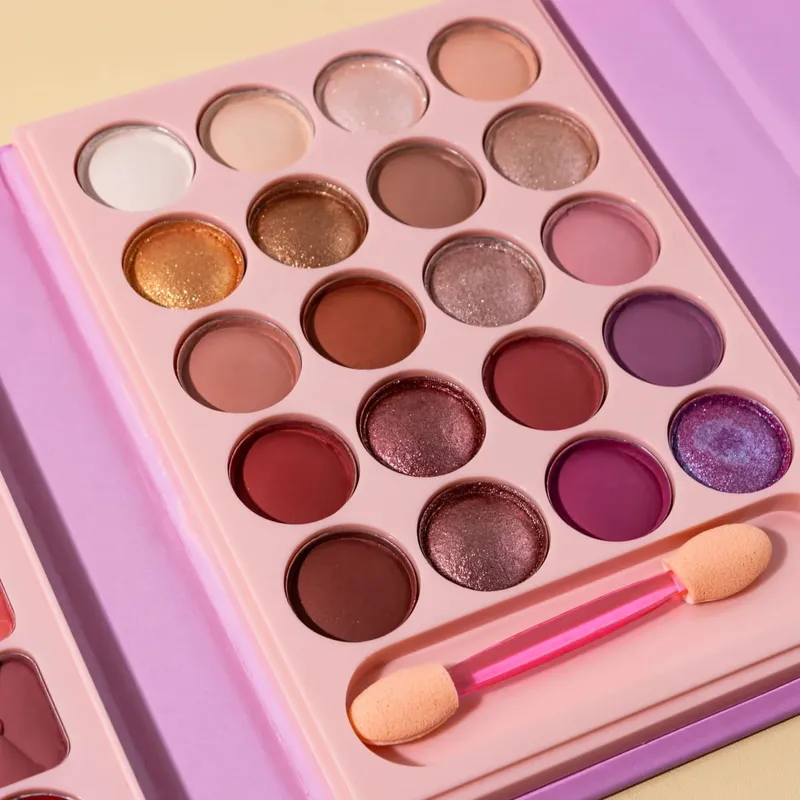 Professionel multifunktionel alt-i-en makeuppalette med mat skinnende læbestift Blush Contour Highlighter Makeup Kosmetik — image 5