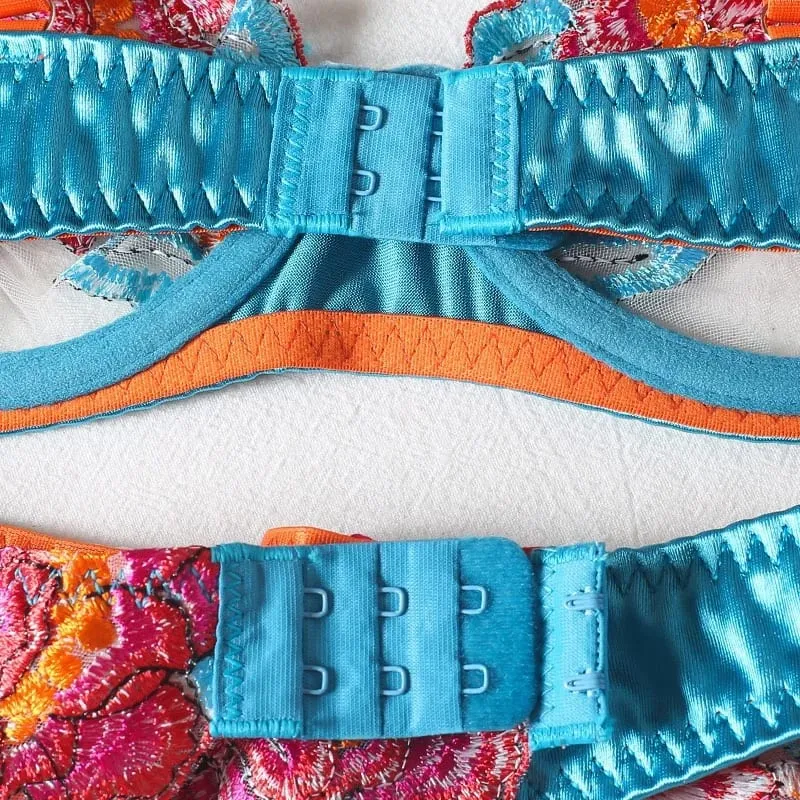 I reggiseni ricamati da donna sono disponibili in set di reggiseni con ferretto — image 6