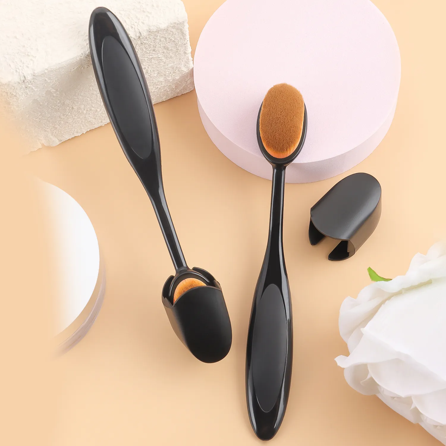 2 STK Tandbørste Shape Foundation-børster med hætter Multifunktionel blød børste til flydende cremepulvermakeup — image 2