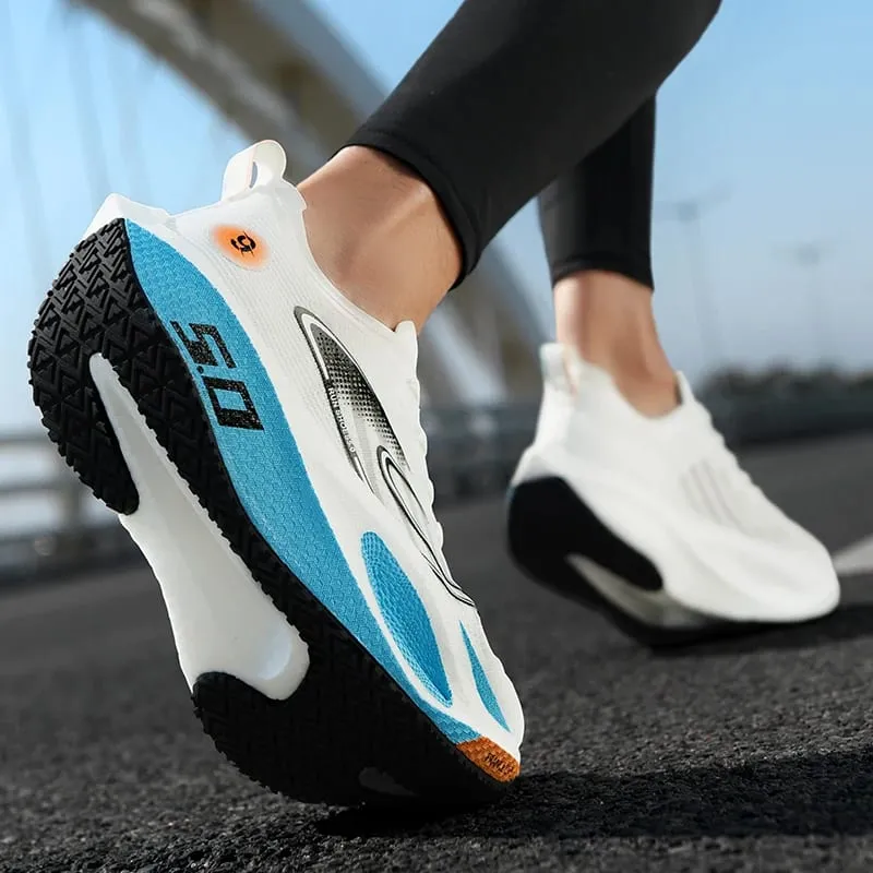 Sepatu Lari Ringan Pria Papan Karbon — image 6