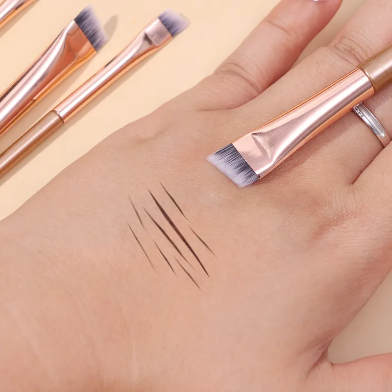 Berus Celak Kening Profesional Bilah Bersudut Lembut Nipis Contouring Kening Pelapik Mata Berus Makeup Mata Wanita Alat Solekan — image 6