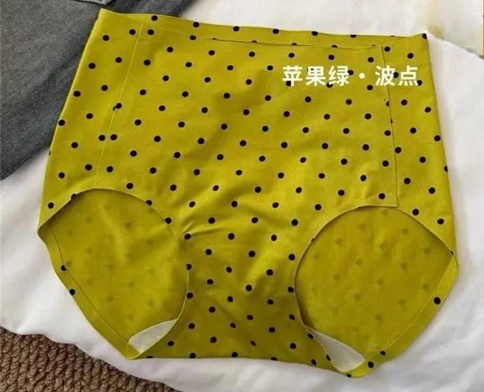 American Retro Polka Dot BH Sømløs Deep V Wireless Jelly Support Anti slappe lingeri Sæt Sexet Komfort MOYISU Sexet BH Sæt — image 15