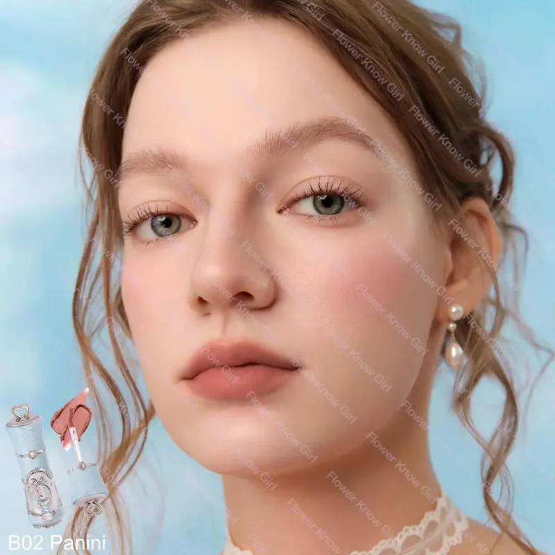 Flower Knows Full Makeup Kit Luxusní dárková krabička Paletka očních stínů Blush Krém na rty Krém na ruce Zrcátko do vlasů Přívěsek taštička s klipem Cute Beauty Cos — image 3