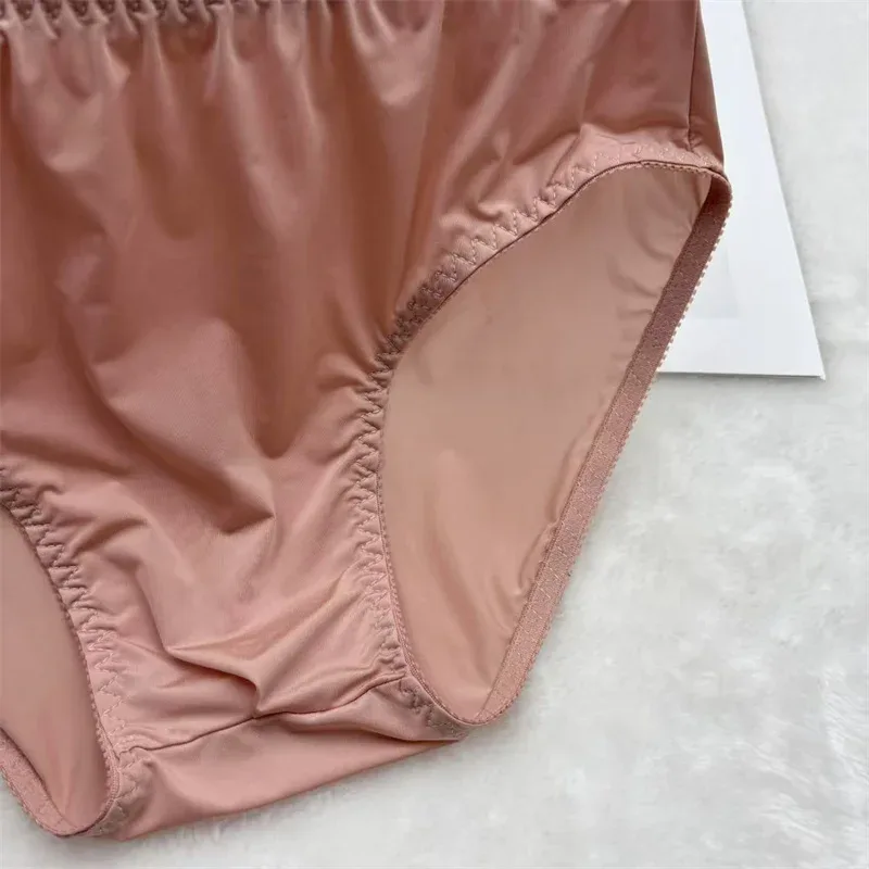 Ultra-Thin Silky Ice Silk Elastic Soft Close-Fitting Fabric Men's Daily Comfort Underwear Breathable Briefs men underwear sexy — image 17