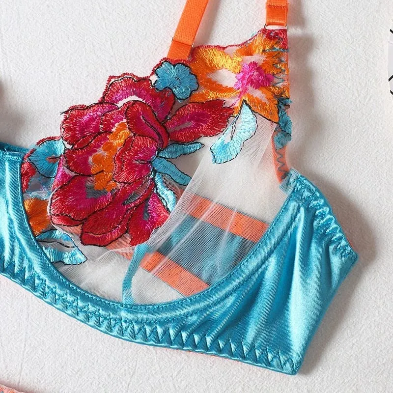 I reggiseni ricamati da donna sono disponibili in set di reggiseni con ferretto — image 4