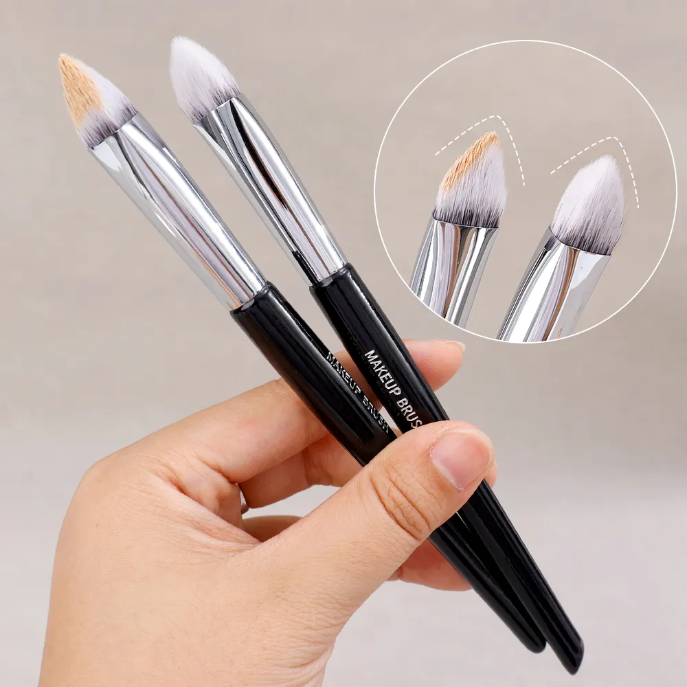 1 ชิ้นสามเหลี่ยมกรวยคอนซีลเลอร์แปรง Lacrimal Sulcus Cover Dark Circles คอนซีลเลอร์แปรงแต่งหน้า Professional เครื่องมือแต่งหน้าความงาม — image 4