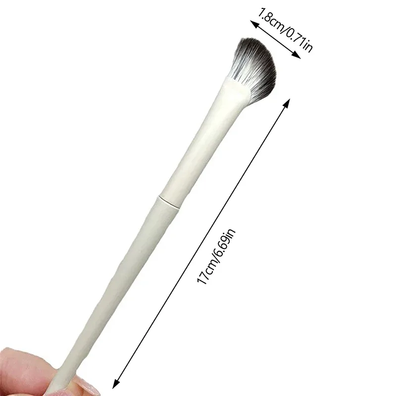 1Pc Halb Fan-förmigen Nase Schatten Pinsel Highlighter Erröten Make-Up Pinsel Fit Nase Augen Kontur Frauen Gesichts Schönheit werkzeuge. ~