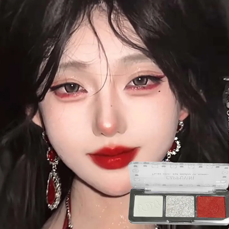 3สีGlitterอายแชโดว์Strip Palette Brighteningกันน้ำGradient Mint-สีเขียวฤดูร้อนโกหกSilkworm Eye Pigmentแต่งหน้า
