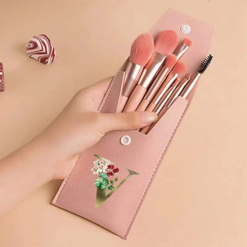Juego de brochas de maquillaje para principiantes, brochas suaves y esponjosas para rostro y ojos con bolsa de PU, ideal para maquilladores, patrón de flores doradas — image 29