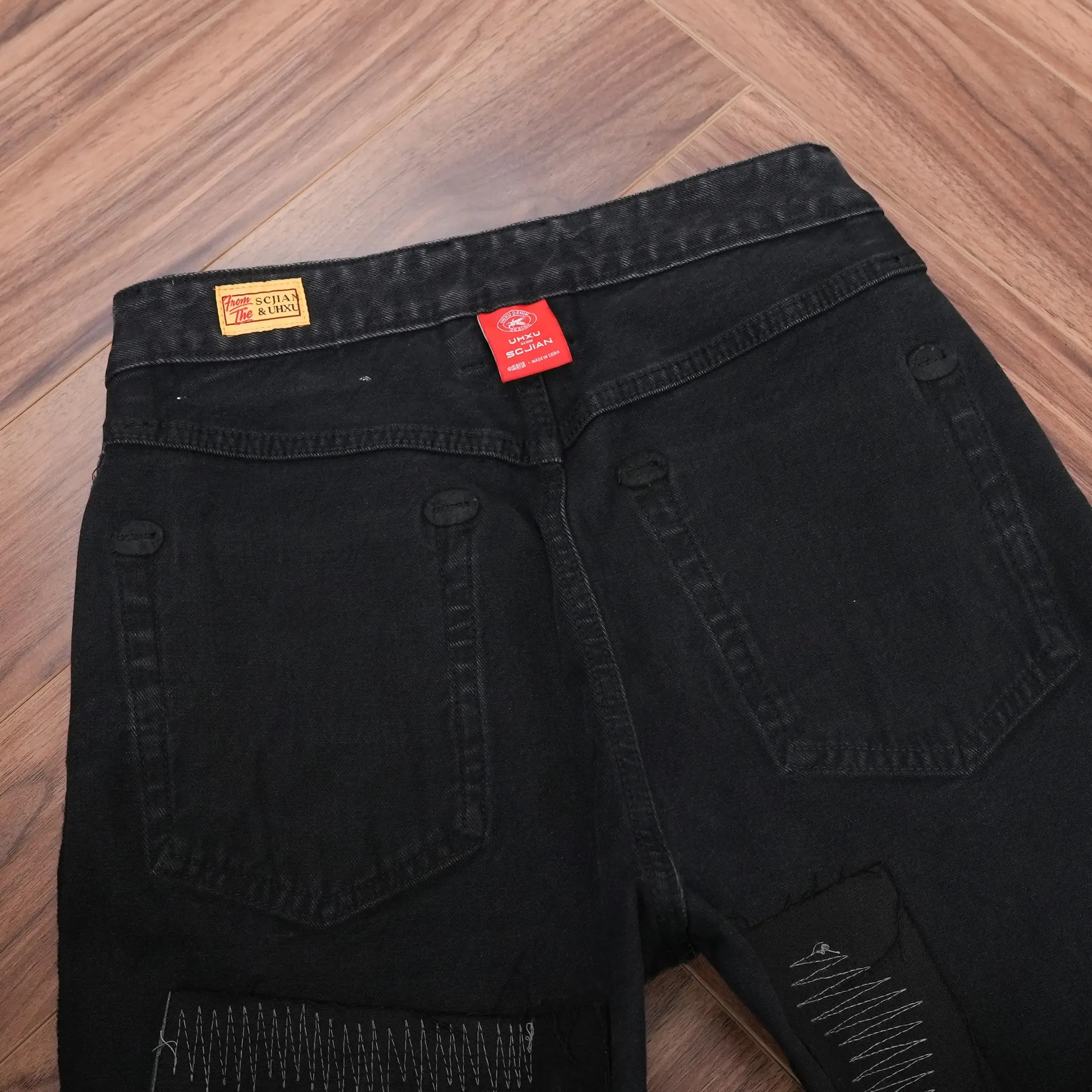 Bahar Yıkanmış Siyah Gri Denim Kot Erkekler için Yırtık Delik Sıkıntılı Tasarım Düzenli Düz Bacak Rahat Trendy Rahat Pantolon — image 3