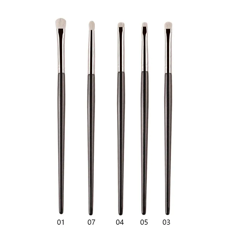 1pc White Pony Hair Ombretto Pennelli per trucco Piccola sbavatura Precisione Piega Dettaglio Smussatura Ombretto Pennello per trucco Liner Labbro