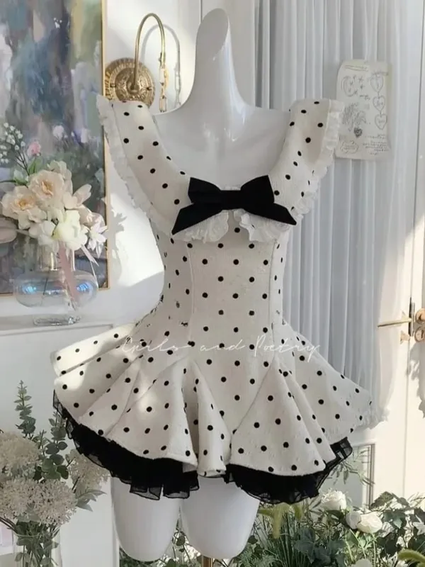 Sommer Neue Vintage Elegante Frau Kleid Liebsten Bogen Patchwork Hohe Taille Puffy Mini Kleid Weibliche Französisch Chic Sexy Outfits 2025 — image 7