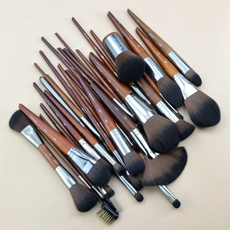 1 pz MF Pennelli per trucco morbido in legno naturale Fondotinta in polvere Correttore Pennello per trucco Blush Capelli sintetici Ombra Strumenti di alta qualità — image 1