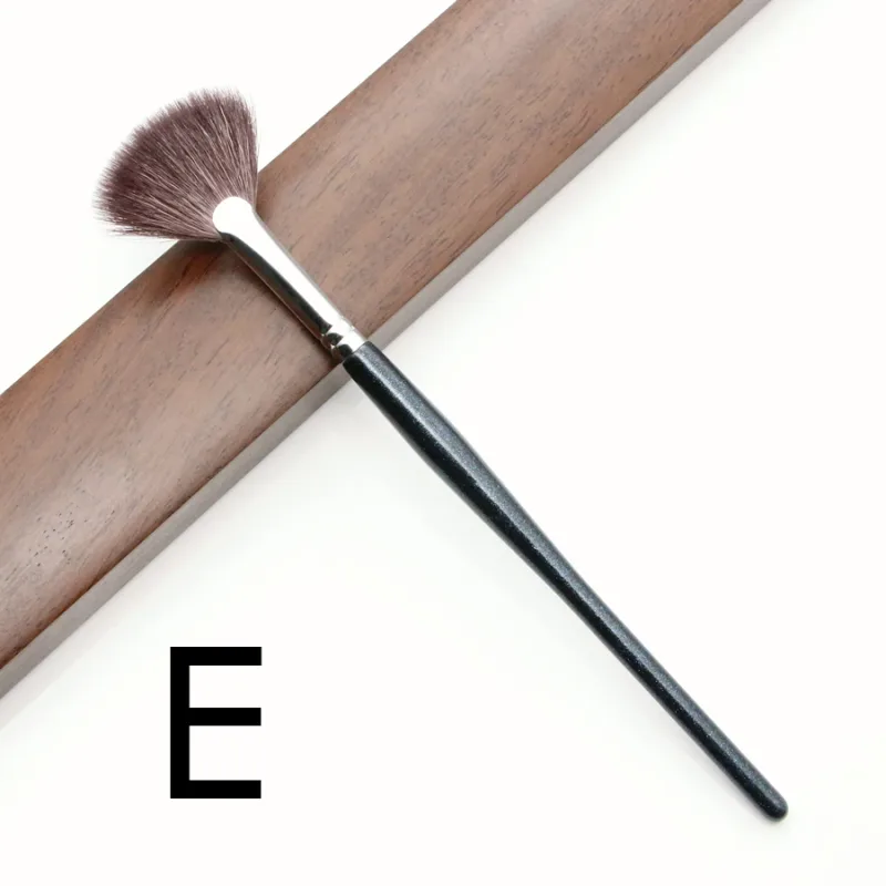 Highlighter-Make-up-Pinsel, Rouge, natürliches Haar, hochwertiger Lidschatten-Mixer, Kontur-Augenbrauen-Lidschatten-Make-up-Pinsel — image 13