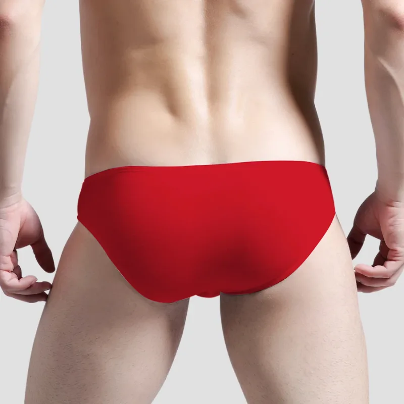 Seluar dalam lelaki dengan seluar dalam ketat berpinggang rendah berbentuk U, nipis, anjal dan seksi — image 4
