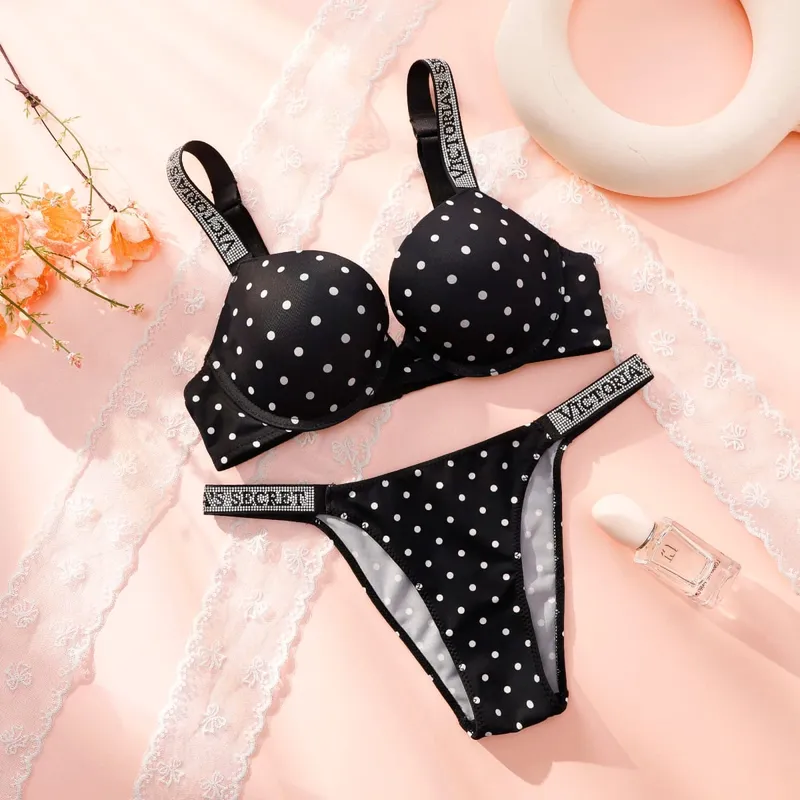 Victoria Secret เซ็กซี่มาก Shine สคริปต์ Polka Dot Push Up Bra Shine สคริปต์ทองชุดกางเกงผู้หญิงชุดชั้นในเซ็กซี่ร้อน