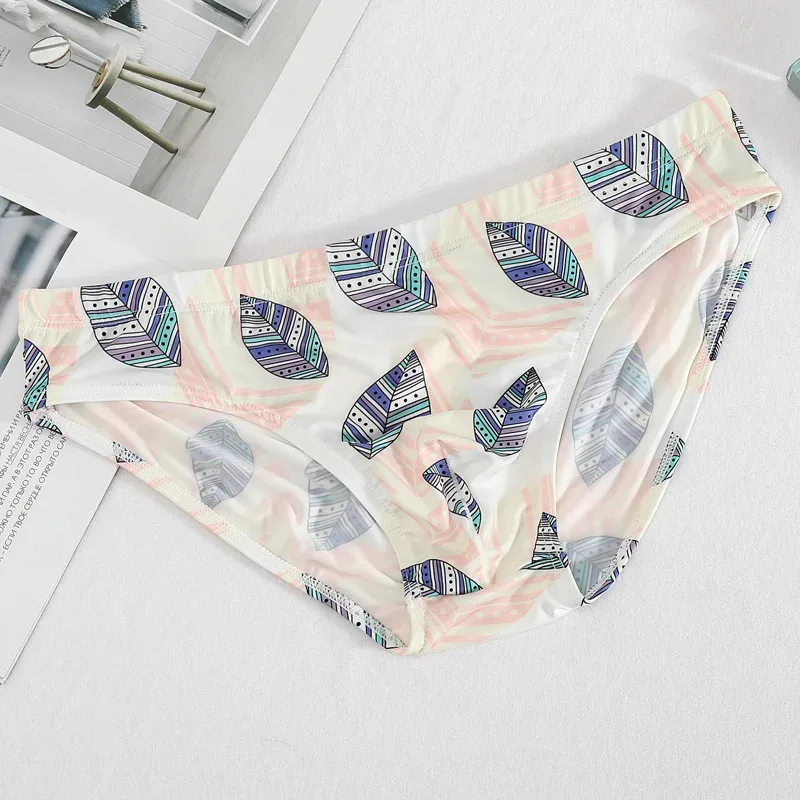 Men's Briefs Translucent Cartoon Printed Ice Silk Slippery Sexy Breathable Summer Low Waist U Convex Pouch Lingerie Underpants