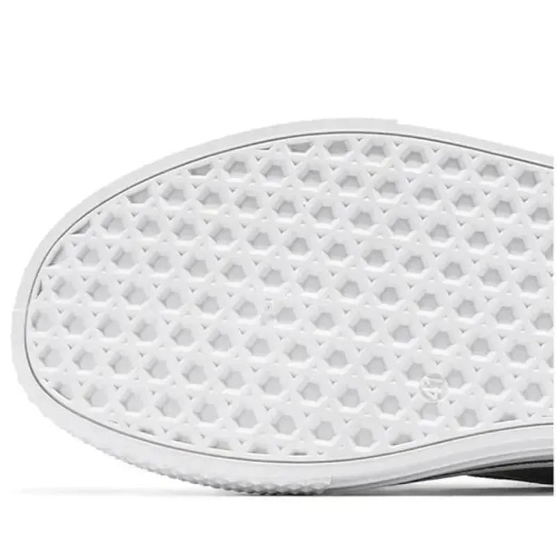 Chaussures de skateboard polyvalentes et respirantes pour hommes, chaussures de sport décontractées à fond souple, tendance, en toile, tailles 37 à 48, nouvelle collection — image 5