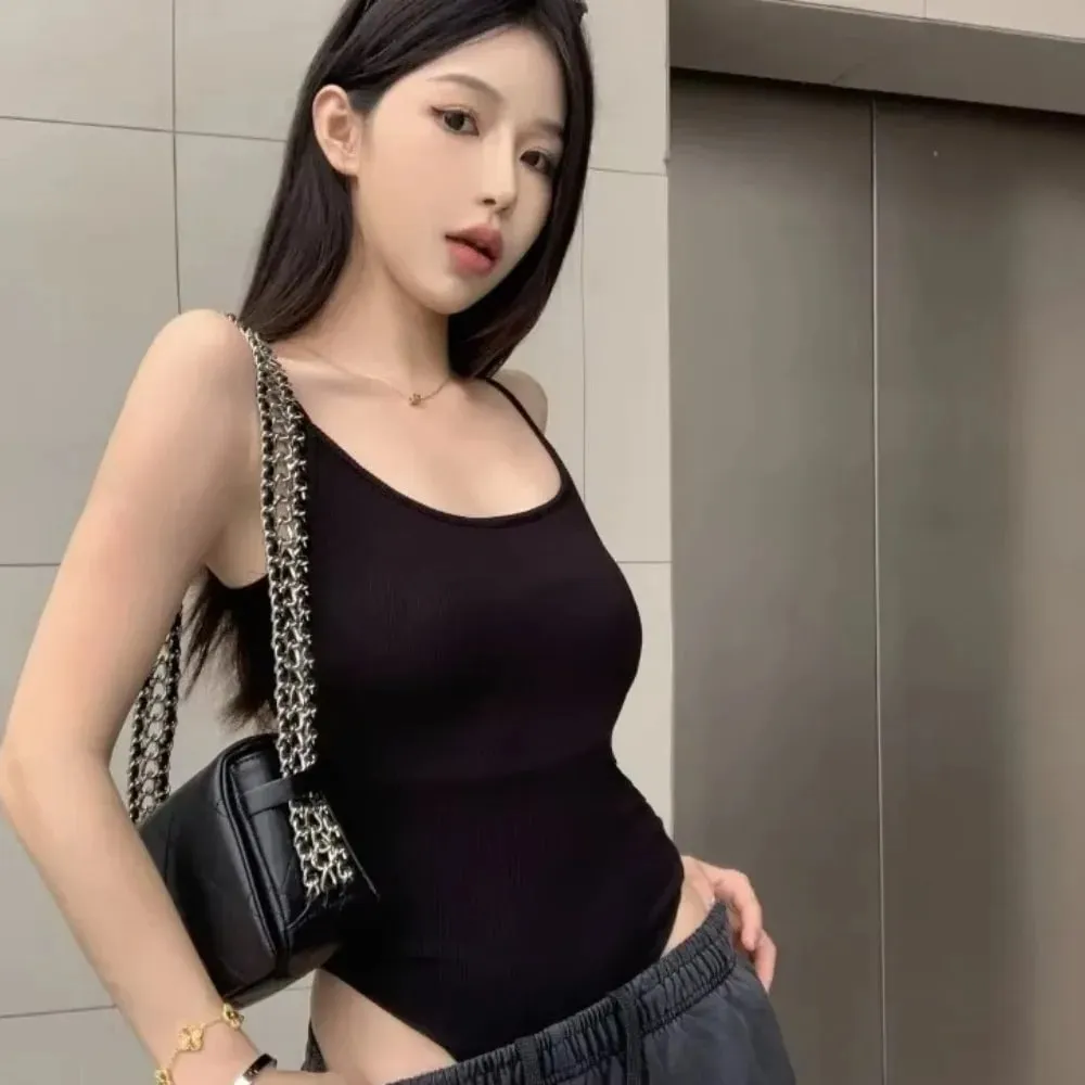 เสื้อกล้ามเปิดหลังแบบกลวงใหม่พร้อมชุดบอดี้สูทผู้หญิงแขนกุดระบายอากาศเพรียวบาง — image 5