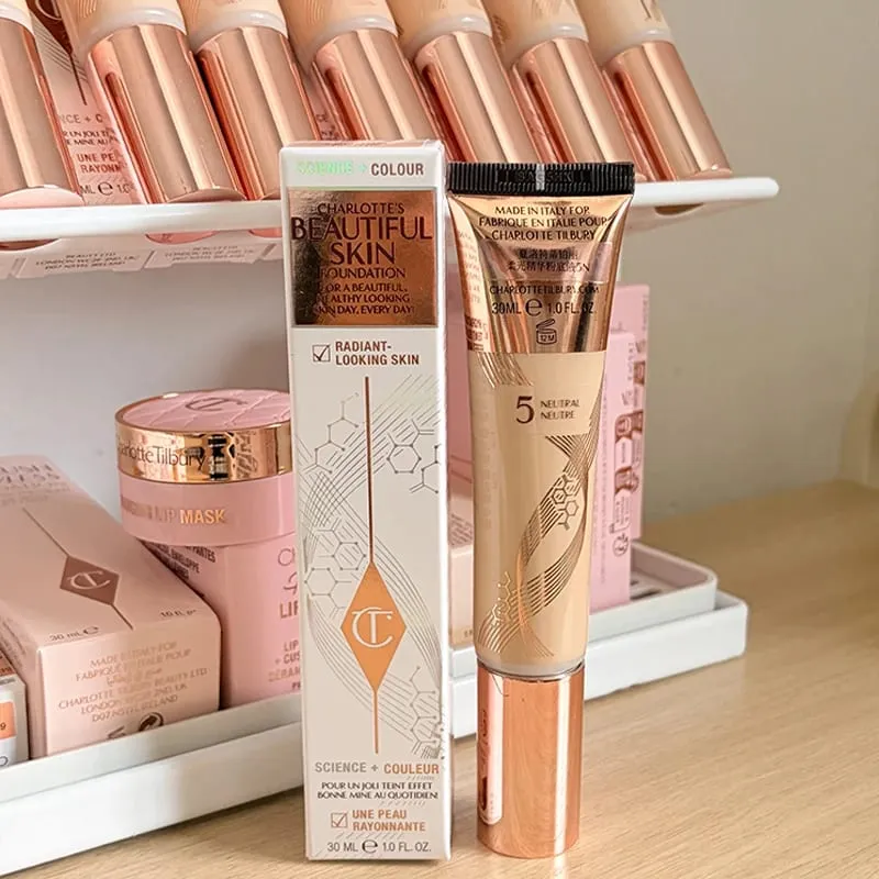 Charlotte dernier brillant à lèvres dodu hydraté Tilbury met en évidence le fond de teint liquide correcteur deux couleurs battement de coeur Blush maquillage — image 25