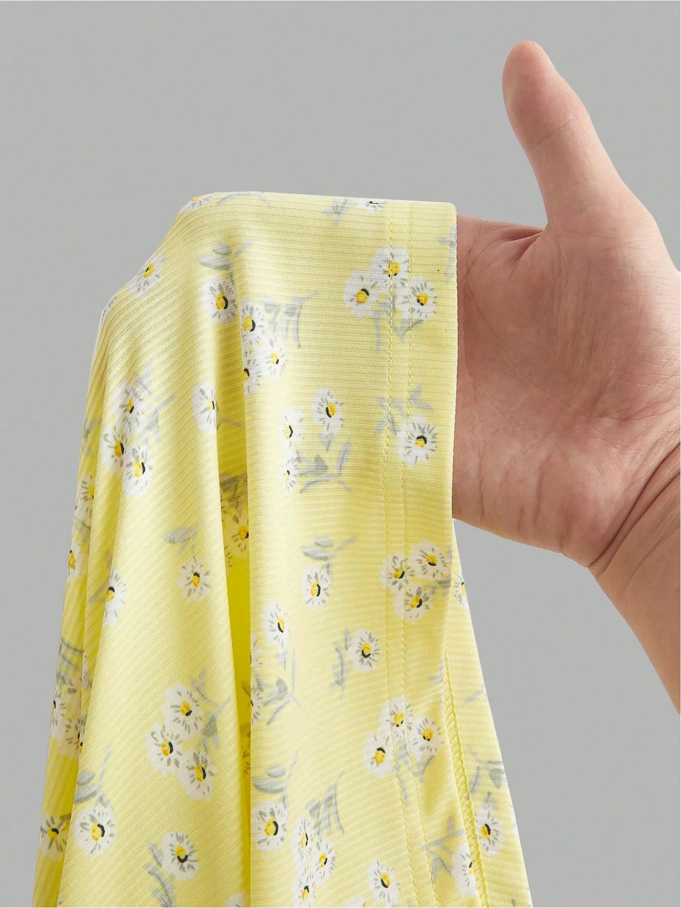 Abito quotidiano con stampa floreale colorata di nuova moda, elegante cinturino senza maniche, tinta unita, set in due pezzi — image 4