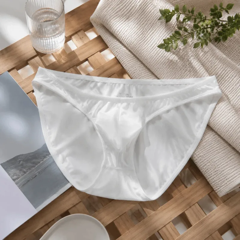 Bequeme U-Pouch-Unterwäsche für Herren mit niedriger Taille, atmungsaktiv, nahtlos, Satin-Seiden-Slip, schmaler Gürtel, Dessous, Eisseiden-Höschen, Sport — image 11