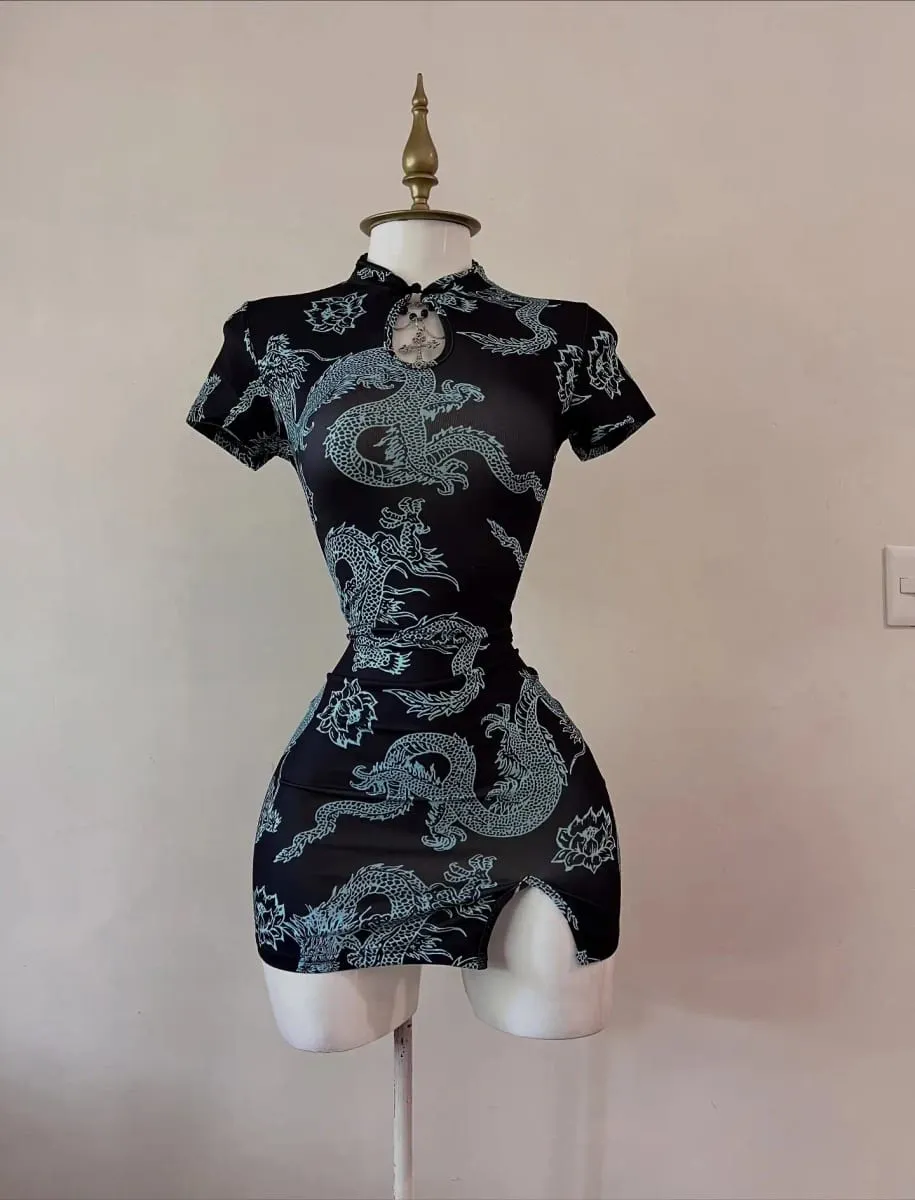 National Trend Style Dragon Mønster Forbedret Cheongsam kortærmet stand-up krave med knappet sexet slids kort nederdel — image 7