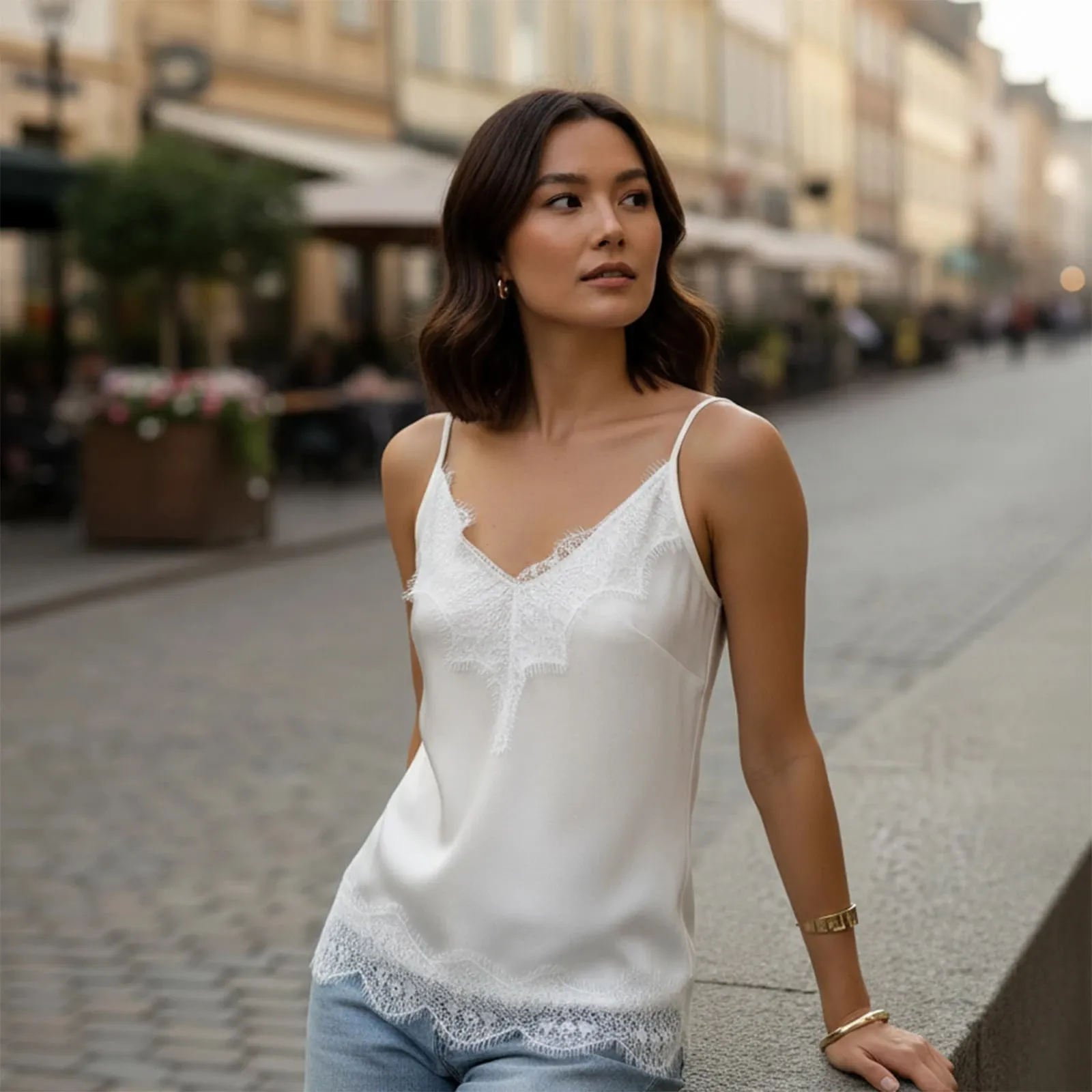 Lace Trim Satin Cami Tops for Women Solid Color V Neck Camisole Going Out Spaghetti Straps Sleeveless Tank Tops — image 6