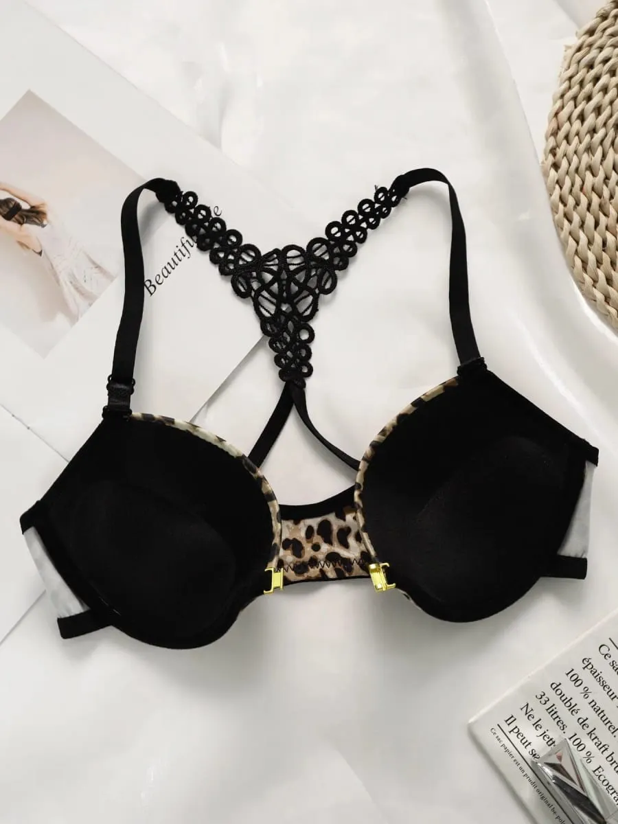 Bayanlar Yeni Leopar Baskı Seksi Ve Rahat Ön Düğme Güzel Arka İç Dantel Üçgen İç Seti A3159 — image 4