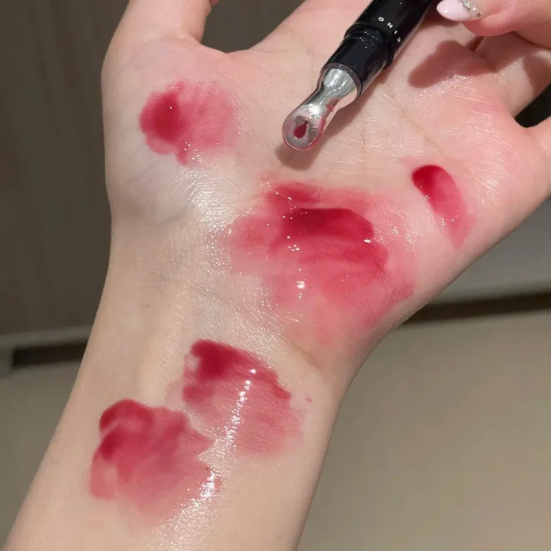 Brilho labial hidratante e brilhante, brilho de longa duração, cria lábios carnudos para o dia a dia — image 6