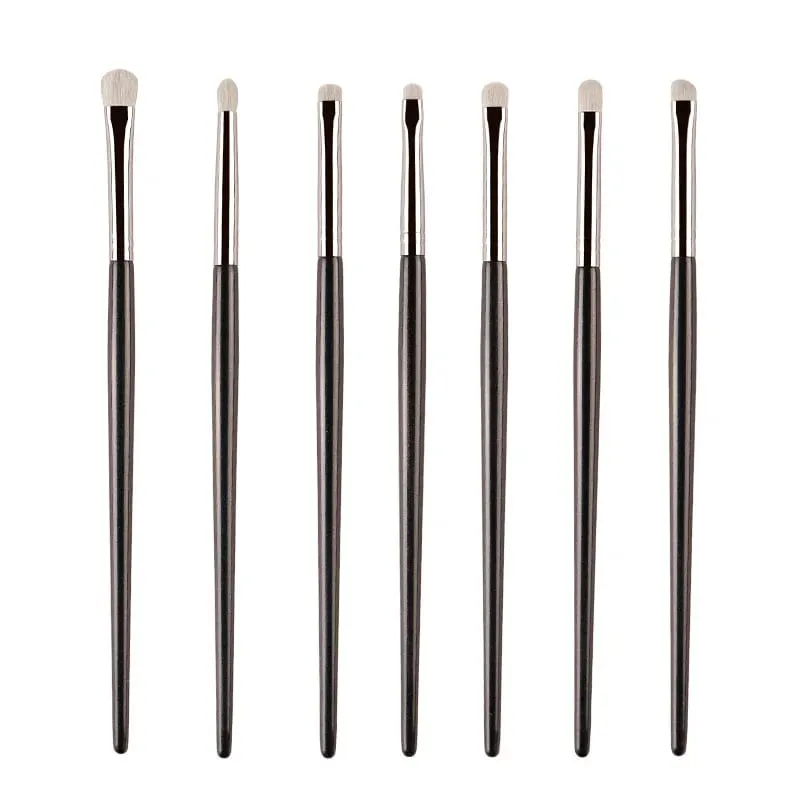 1pc White Pony Hair Ombretto Pennelli per trucco Piccola sbavatura Precisione Piega Dettaglio Smussatura Ombretto Pennello per trucco Liner Labbro