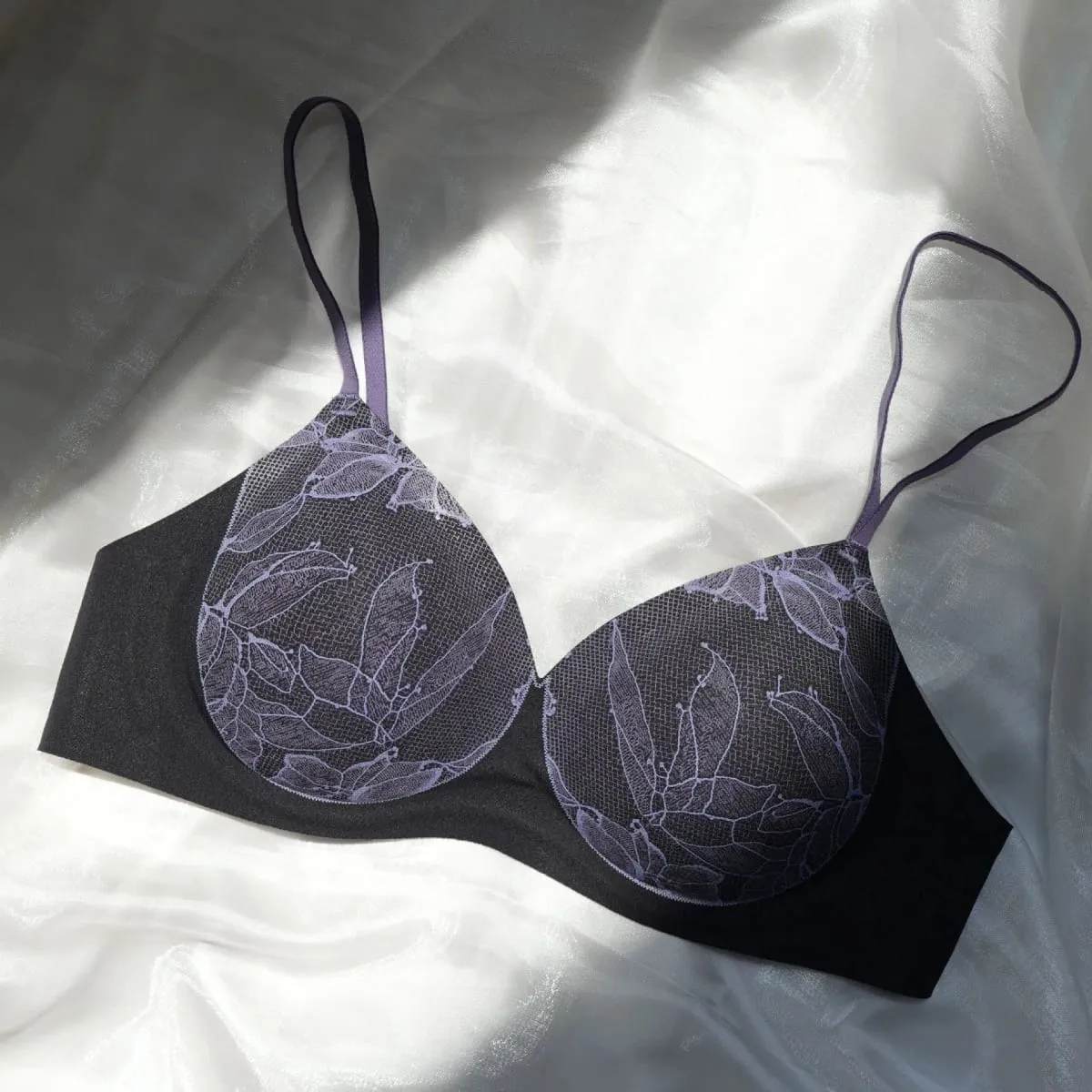 Nahtloses, unsichtbares Damen-Dessous-Set, kabellos, dünne Körbchen, bequem, atmungsaktiv, geraffter BH, Höschen, 2-teiliges Unterwäsche-Set