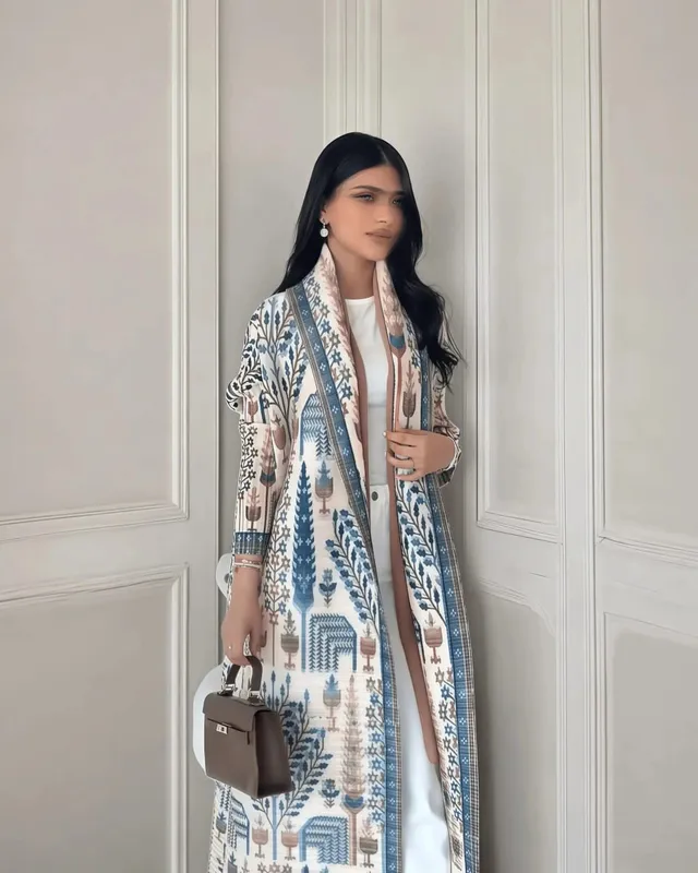 Frauen Falten Miyake Plissee Abaya Langarm Druck Faltbare Kragen Robe Strickjacke Mantel Neue Winter Mode Original Design 2026 — image 11
