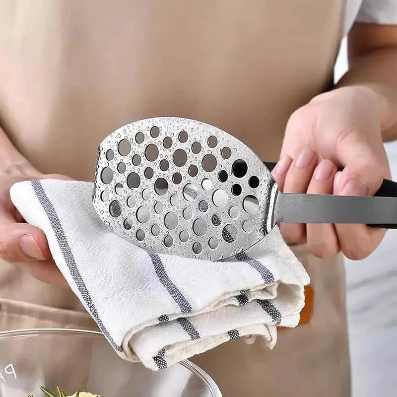 Stainless Steel Potato Masher Creative Potatoes Masher with Non Slip Handle Potatoes Crusher Garlic Fruit Presser Kitchen Gadget — image 5
