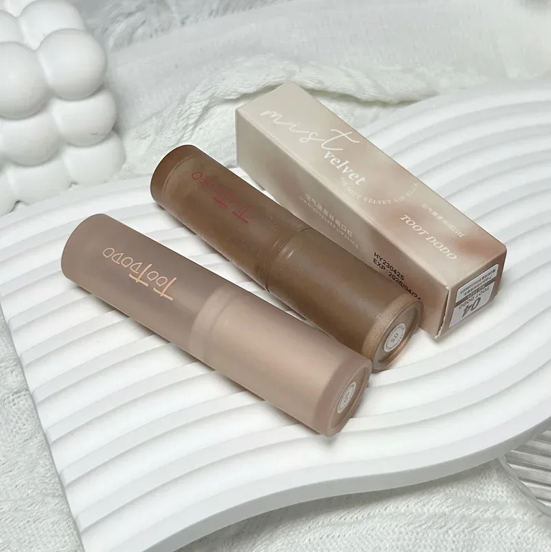 6-color Matte Velvet Lipstick Silky Texture Without Drying Easy To Apply Long-lasting Non-stick Velvet Mist Lipstick — image 4