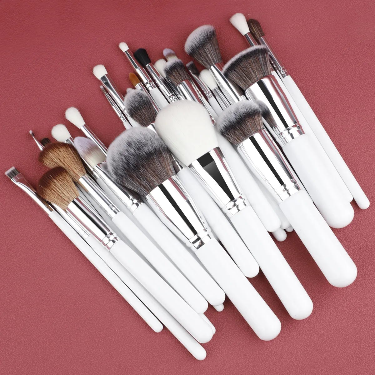 Set di pennelli per trucco professionale da 30 pezzi Strumenti di bellezza cosmetici Fondotinta Ombretto Correttore Pennelli per miscela Polvere di setole soffici — image 5