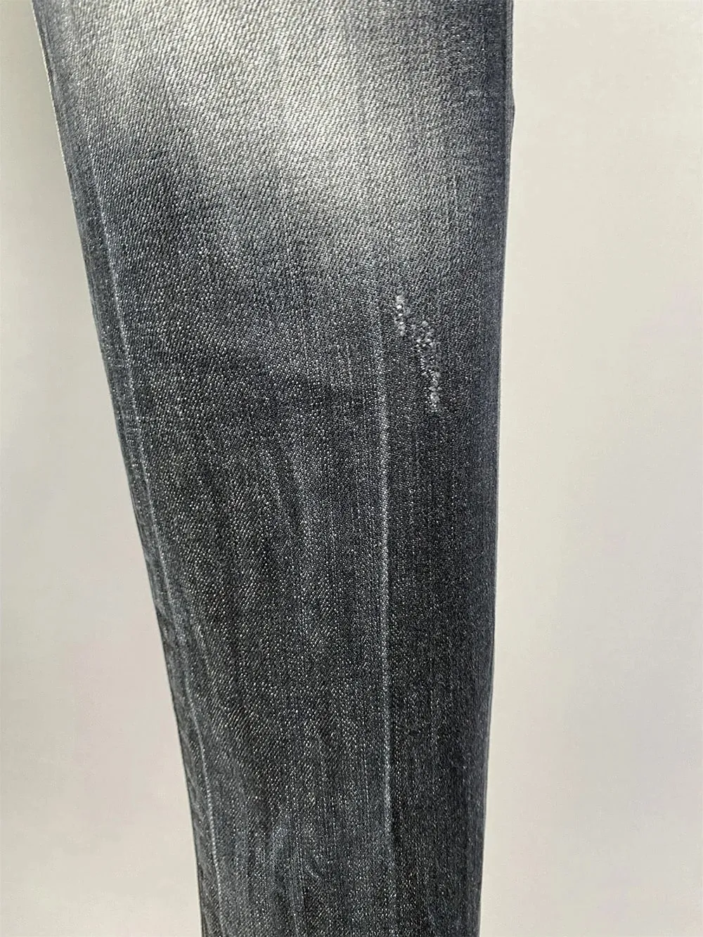 Neue Europa-Design-Stil Männer Jeans SLIM Knopf Coolguy lange Hosen gerade Taschen Loch schwarz Top-Qualität D2 Jeans Hose 981 — image 6
