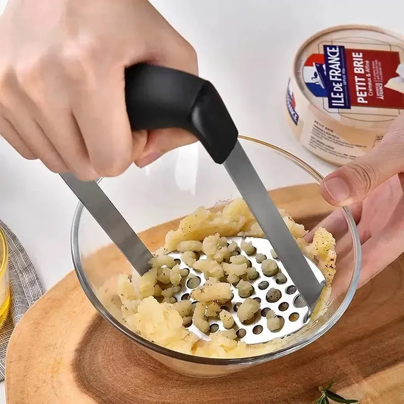 Stainless Steel Potato Masher Creative Potatoes Masher with Non Slip Handle Potatoes Crusher Garlic Fruit Presser Kitchen Gadget — image 7