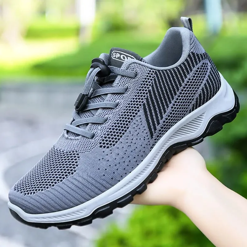 Sepatu kets olahraga berjalan luar ruangan sol tebal antiselip berenda cepat elastis pelatih rajutan jaring sejuk pria — image 3