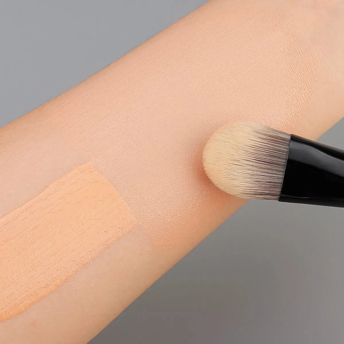 Profesionální štětec na podkladový make-up 47 Broom Head Liquid Foundation Shadow Concealer Štětce Ženy Face Base Makeup Beauty Tools — image 5