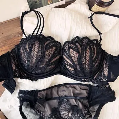 Seksi Nakış Dantel Kabuk Yarım Fincan Küçük Göğüsler Push Up Sütyen Seti Kalınlaşmak Ayarlanabilir Ped Sütyen Külot Kız Iç Çamaşırı