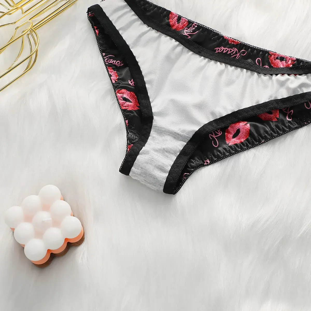Women's sexy lip pattern lingerie set with steel rims gathered push ups breathable shoulder straps adjustable bra set A2147 — image 6