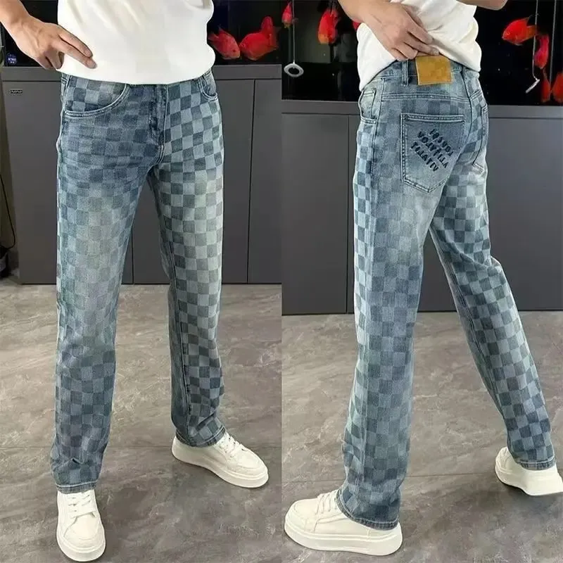 Karierte Frühlings- und Sommerjeans von der trendigen Marke. Vielseitige Herren-Jeans mit geradem Bein und lockerer, lockerer, gerader Stretch-Hose — image 5