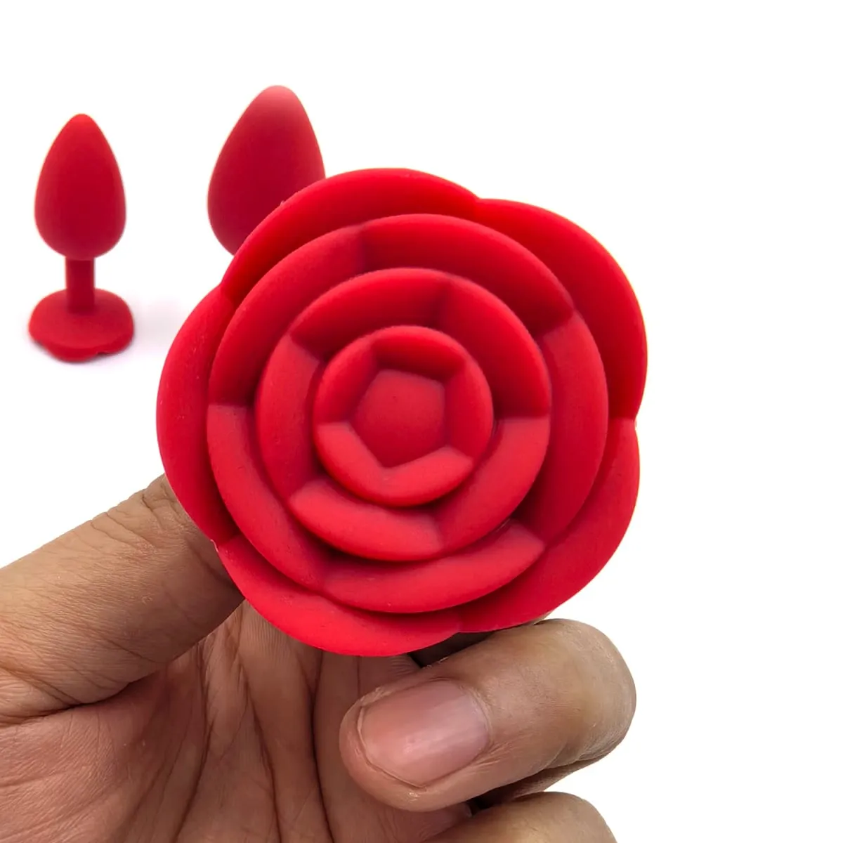 Zachte Siliconen Rose Bloem Anale Plug Beginner Tot Expert 3 Maten Butt Plug Anus Trainer Dildo Adule Speeltjes voor Paar Vrouwen Mannen — image 6
