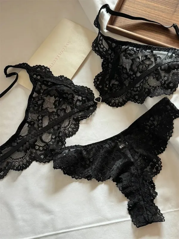 Love cup underwear thin section glossy back lingerie gathered up support large breasts show small bra set